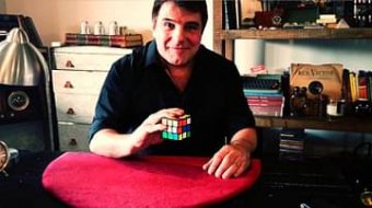 Rubik Gone (Rubik's Cube) by Juan Pablo Magic (Gimmick Not Included）